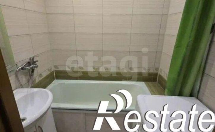 2-комн квартира улица имени Героя Советского Союза Трофимова, 113/2,  д. 113/2