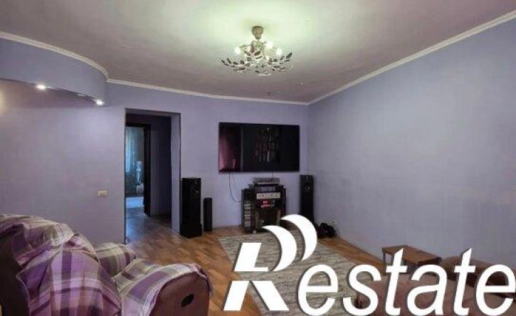 3-комн квартира Коммунарский переулок, 27,  д. 27