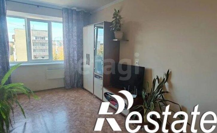 3-комн квартира улица Декабристов, 8,  д. 8
