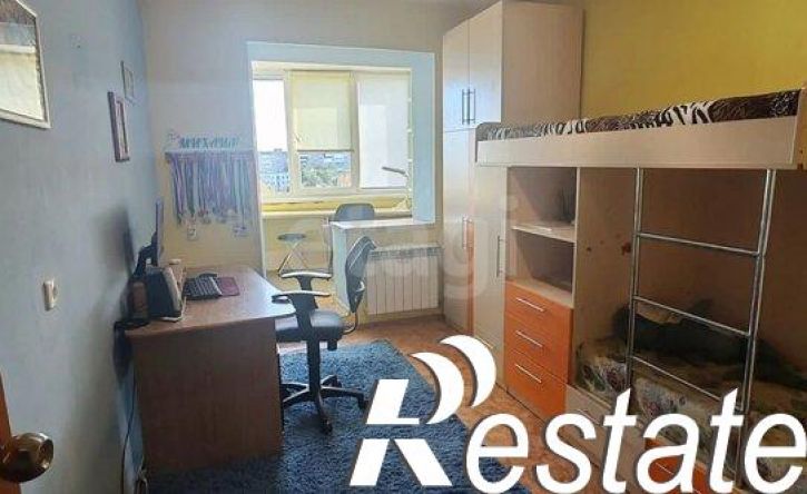 3-комн квартира улица Декабристов, 8,  д. 8