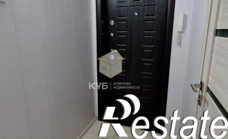 2-комн квартира улица Александра Радищева, 8,  д. 8