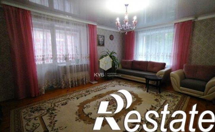 4-комн квартира улица Захара Двойных, 9,  д. 9