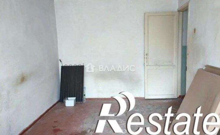 2-комн квартира улица Петра Мерлина, 10,  д. 10