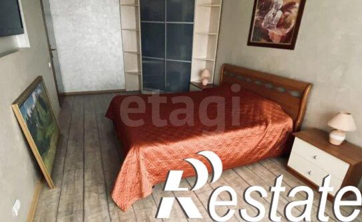 3-комн квартира улица 8 Марта, 18,  д. 18