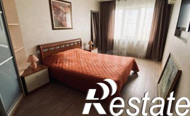 3-комн квартира улица 8 Марта, 18,  д. 18