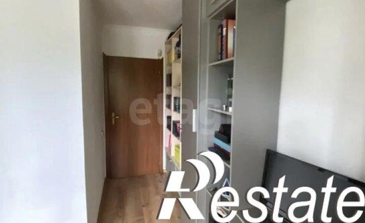 3-комн квартира улица 8 Марта, 18,  д. 18