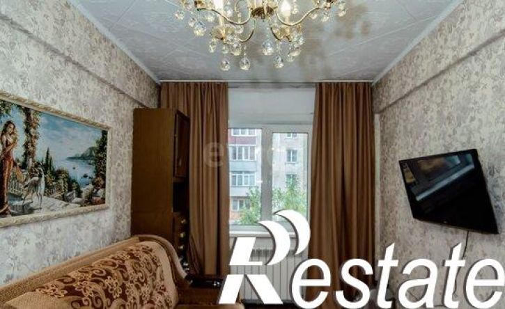 3-комн квартира улица Владимира Короленко, 49,  д. 49