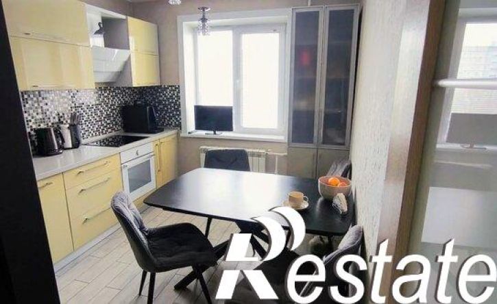 3-комн квартира Социалистическая улица, 60,  д. 60