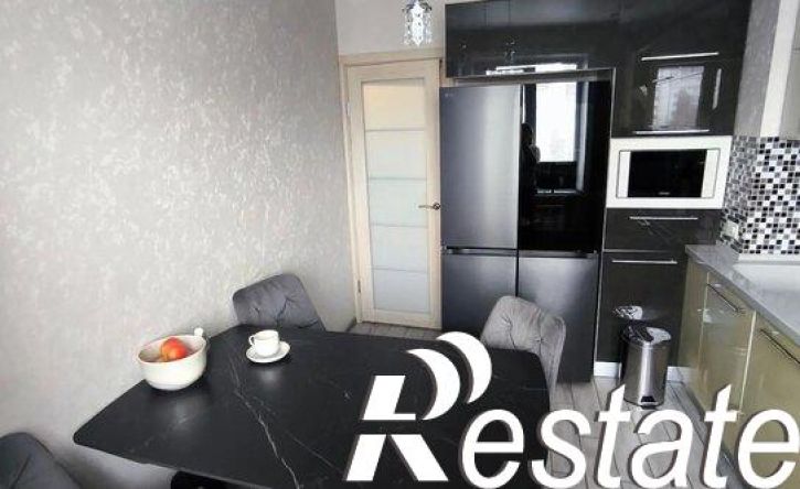 3-комн квартира Социалистическая улица, 60,  д. 60