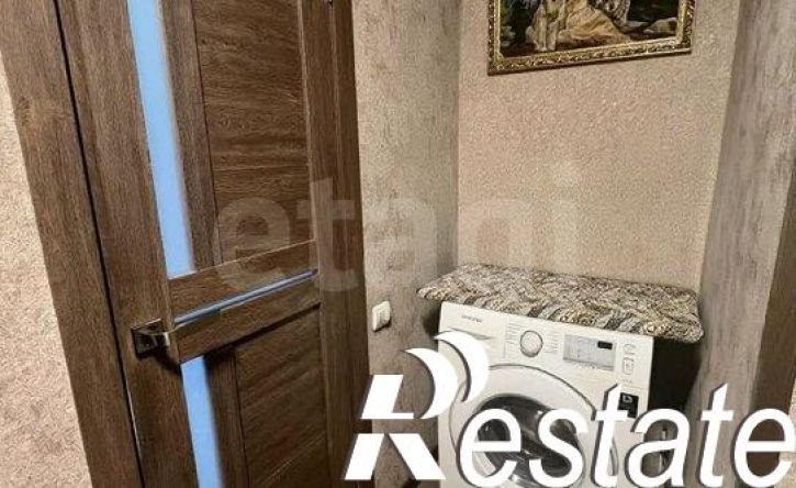 2-комн квартира улица Революции, 100,  д. 100